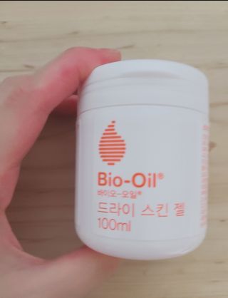 바이오오일 [바이오-오일] 드라이 스킨 젤 100ml — 5점을 준 리뷰어가 2021년 10월 올린 사용 사진