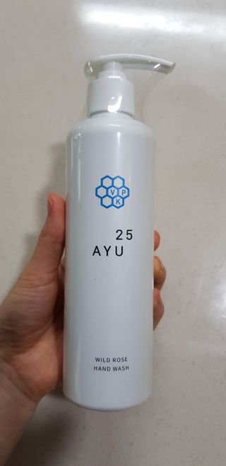 AYU25[아유트웬티파이브]피부 진정, 보습 와일즈 로즈 핸드워시 — 5점을 준 리뷰어가 2021년 3월 올린 사용 사진