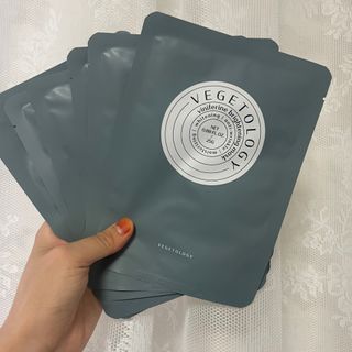 베지톨로지 비니페린 브라이트닝 마스크 (10매입) — 5점을 준 리뷰어가 2022년 8월 올린 사용 사진