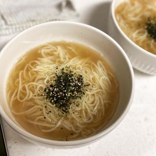 [한면원] 잔치국수 2인분 — 5점을 준 리뷰어가 2022년 7월 올린 사용 사진