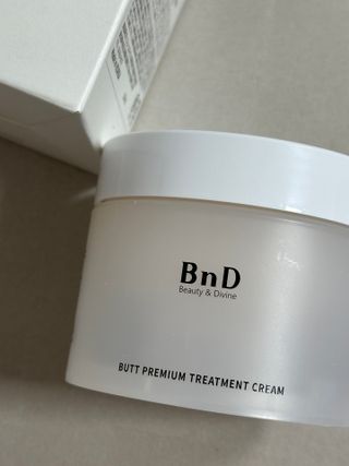 비엔디 2NOW[한글]BnD 바디 주름개선 엉덩이크림 — 4점을 준 리뷰어가 2024년 11월 올린 사용 사진