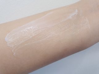 플레라디 에델바이스 인리치드 머랭 크림 — 5점을 준 리뷰어가 2021년 4월 올린 사용 사진