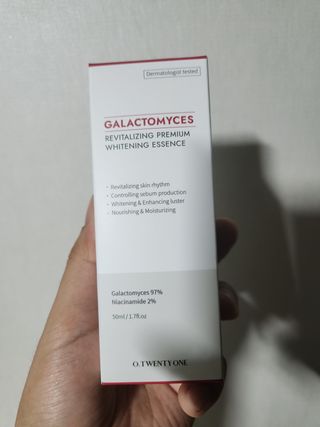 오투에니원 갈락토미세스 리바이탈라이징 프리미엄 화이트닝 에센스 50ml — 5점을 준 리뷰어가 2023년 1월 올린 사용 사진