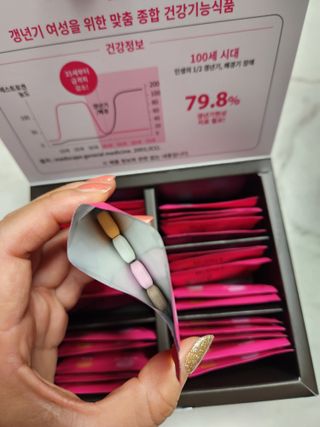 닥터피엔티 [Dr.PNT] 갱년기 여성을 위한 맞춤 종합 건강기능식품! 클리마젠 플러스 — 5점을 준 리뷰어가 2022년 11월 올린 사용 사진