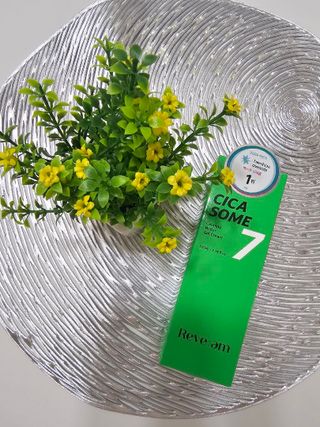 나우_ [리브엠] 화해 Best pick! 진정천재! 시카좀 카밍 워터 젤 크림 — 5점을 준 리뷰어가 2025년 5월 올린 사용 사진