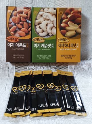 짜먹는 이지견과 짜먹는 이지아몬드, 짜먹는 이지허니피넛, 짜먹는 이지캐슈넛 각 10g X  10포 — 5점을 준 리뷰어가 2021년 2월 올린 사용 사진