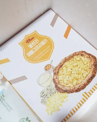서브큐 리얼 화덕피자 3종 (마르게리타+애플고르곤졸라+페페로니) — 5점을 준 리뷰어가 2022년 5월 올린 사용 사진