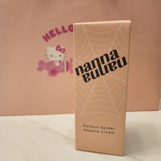 난나 살몬 스파이더 검버섯 미백 톤업 화이트닝 연어 앰플 크림 300ml 대용량 — 5점을 준 리뷰어가 2022년 11월 올린 사용 사진
