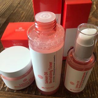 아이앤립 / EYENLIP 아이앤립 연어오일 리바이탈라이징 토너+앰플+크림 3종 세트 — 5점을 준 리뷰어가 2021년 6월 올린 사용 사진