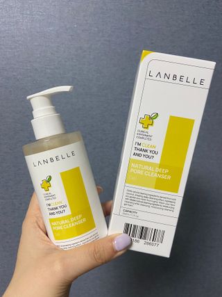 랑벨 내츄럴 딥 포어 클렌저 210ml (저자극 약산성 천연 클렌징 젤) — 5점을 준 리뷰어가 2022년 4월 올린 사용 사진