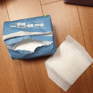 블루블루 유기농 순면 커버 생리대 — 5점을 준 리뷰어가 2021년 1월 올린 사용 사진