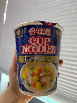 NISSIN 닛신 컵누들  4종 - 씨푸드오리지날, 씨푸드 스파이시, 씨푸드 커리, 씨푸드 XO소스 — 5점을 준 리뷰어가 2022년 3월 올린 사용 사진