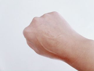 체르엠  프루브 콜라겐 앰플세럼 60ml 1병 — 5점을 준 리뷰어가 2022년 4월 올린 사용 사진