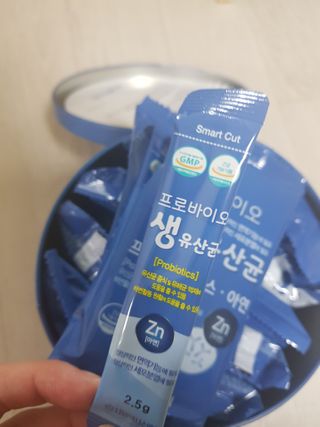 서울약사신협_프로바이오생유산균_2.5G x 100포 — 5점을 준 리뷰어가 2021년 3월 올린 사용 사진