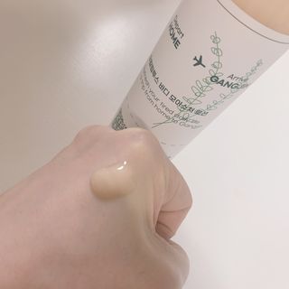 AIRIA 유칼립투스 바디 모이스쳐 로션 — 4점을 준 리뷰어가 2022년 3월 올린 사용 사진