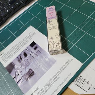 브에노 마더워트 시크릿 퍼퓸 미스트 — 5점을 준 리뷰어가 2021년 7월 올린 사용 사진