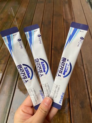 자연에온 아르긴포스 L-아르기닌 5555mg 스틱 15개입 1박스 — 4점을 준 리뷰어가 2021년 4월 올린 사용 사진