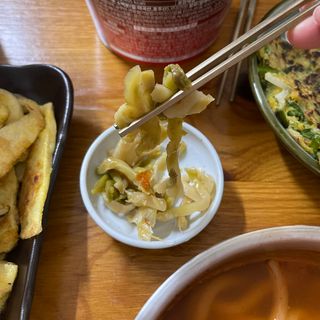 루시델리 야미하우스 홍콩 스파이시 프리미엄 짜사이 무침 500g — 5점을 준 리뷰어가 2024년 6월 올린 사용 사진