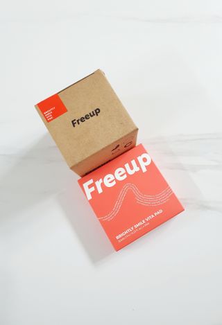 프리업 브라이틀리 스마일 비타 본품 + 휴대용키트 — 5점을 준 리뷰어가 2023년 6월 올린 사용 사진