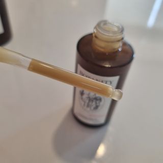 [패키지리뉴얼]보타니티 진정 결케어 플라본 부스터 210ml / 플라본 세럼 50m — 5점을 준 리뷰어가 2022년 6월 올린 사용 사진