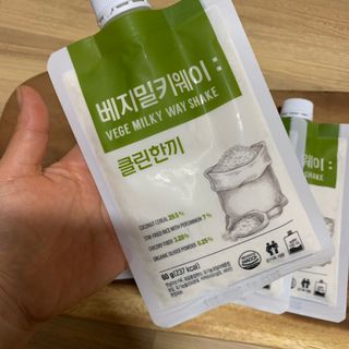 클린24시간  클린한끼 쉐이크 1세트 (5개) — 5점을 준 리뷰어가 2023년 3월 올린 사용 사진
