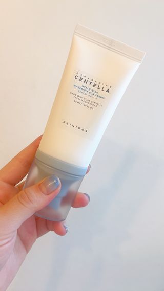 [스킨1004] 마다가스카르 센텔라 히알루-시카 워터핏 선세럼 50ml — 4.5점을 준 리뷰어가 2024년 6월 올린 사용 사진