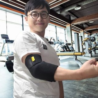 3M 후투로 의료용 스트랩형 얇은 헬스 팔꿈치보호대 — 5점을 준 리뷰어가 2024년 3월 올린 사용 사진
