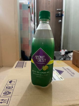 몽베스트 Montbest with Sparkling water Lemon OR Lime 20병(랜덤) — 5점을 준 리뷰어가 2023년 2월 올린 사용 사진
