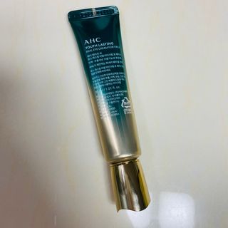 [NEW 탄력유턴 아이크림] AHC 유스 래스팅 리얼 아이크림 포 페이스 — 4.5점을 준 리뷰어가 2021년 2월 올린 사용 사진