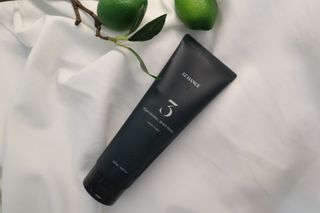 르핸스 퍼포밍 3 바디워시 비반트포렛/베티버포그 — 4.5점을 준 리뷰어가 2023년 1월 올린 사용 사진