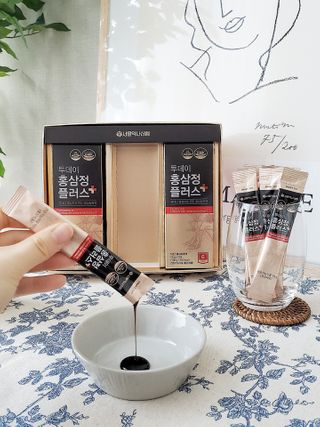 서울약사신협_투데이홍삼정플러스스틱_10g x 30포 — 5점을 준 리뷰어가 2021년 1월 올린 사용 사진