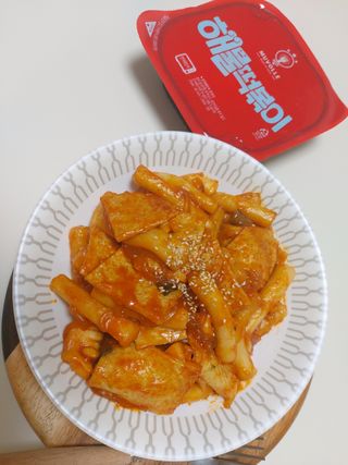 한성기업 무볼레 닭떡볶이+해물떡볶이 2종 세트 — 4.5점을 준 리뷰어가 2021년 10월 올린 사용 사진