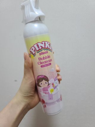 주식회사 권브라더스 [권브라더스] 목욕놀이 필수템, 핑키공주 유아버블클렌저 300ml 대용량 몽글몽글 구름 속 딸기향 — 5점을 준 리뷰어가 2022년 1월 올린 사용 사진