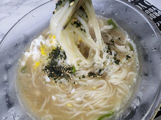 [한면원] 잔치국수 2인분 — 5점을 준 리뷰어가 2022년 7월 올린 사용 사진