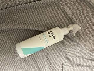 브이쉴드 살균 스프레이 300ml — 5점을 준 리뷰어가 2021년 7월 올린 사용 사진