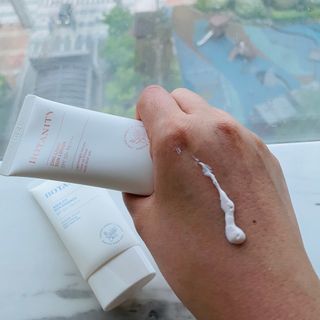 보타니티 촉촉수분자차 아쿠아핏 선 에센스 50ml + 보송톤업자차 징크 선 로션 50ml SPF50+ PA++++ (4/25) — 5점을 준 리뷰어가 2022년 5월 올린 사용 사진