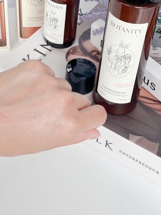 [패키지리뉴얼]보타니티 진정 결케어 플라본 부스터 210ml / 플라본 세럼 50m — 5점을 준 리뷰어가 2022년 6월 올린 사용 사진