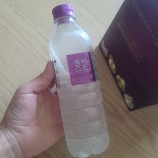 몽베스트 [MONTBEST] 500mL 20병 & 블랜딩 콤부차 달콤 4종 — 5점을 준 리뷰어가 2024년 12월 올린 사용 사진