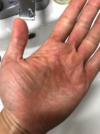 랑벨 내츄럴 딥 클렌징 오일 200ml (저자극 약산성 천연 클렌징) — 5점을 준 리뷰어가 2022년 10월 올린 사용 사진