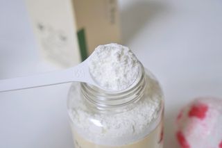 버블데이 아로마/과일 거품 입욕제 — 5점을 준 리뷰어가 2021년 7월 올린 사용 사진