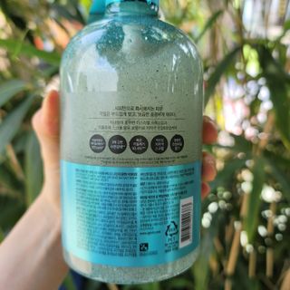 벨먼 내추럴스파 수분광채 스크럽 바디워시 600ml 5종 — 4.5점을 준 리뷰어가 2022년 5월 올린 사용 사진