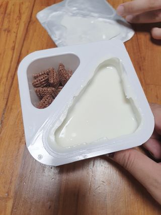 매일바이오 토핑요거트 — 5점을 준 리뷰어가 2021년 5월 올린 사용 사진
