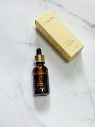 스킨큐어 산다화 비타민c 화이트닝 에센스 30ml — 5점을 준 리뷰어가 2023년 9월 올린 사용 사진