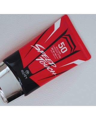 약손명가코스메틱 에오스보떼 스피드터치 선크림 50ml — 4.5점을 준 리뷰어가 2021년 8월 올린 사용 사진