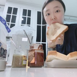 진테이블 발.견 스프레드  오리지널믹스 90g + 카카오스윗믹스 90g 2종 세트 — 4점을 준 리뷰어가 2022년 8월 올린 사용 사진