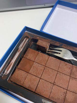 연말/새해선물 요즘 트렌드 오트밀크 생초콜릿 호불호 없는 카카올라 Bast 밀크생초콜릿 — 5점을 준 리뷰어가 2021년 10월 올린 사용 사진