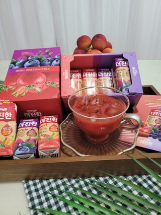[롯데칠성] 야채듬뿍 더'진한 [롯데칠성] 야채는 이제 COLORFULL! 야채듬뿍  더 진한 레드 4개 +퍼플 4개 (총 8개) — 5점을 준 리뷰어가 2023년 6월 올린 사용 사진