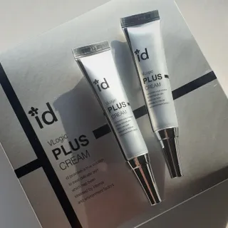아이디플라코스메틱 아이디 브이로직 플러스 크림 15ml X 4EA — 5점을 준 리뷰어가 2022년 1월 올린 사용 사진