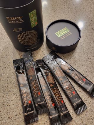 프리마인 자체 기업부설 연구소에서 찾아낸 건강한 수면의 비밀.  슬립토 플러스 30포 — 5점을 준 리뷰어가 2022년 5월 올린 사용 사진