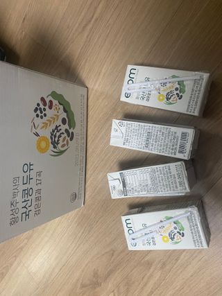 이롬 erom 황성주박사의 국산콩 두유 검은콩과 17곡 — 5점을 준 리뷰어가 2020년 12월 올린 사용 사진